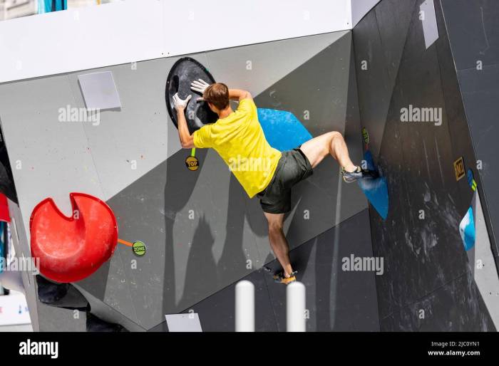 Climbing olympics olympic tokyo scored roberson pool